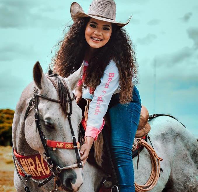 Garota Expopin: 'Sou candidata raiz', diz Regiane Cristina que representa o Agro e comunidade do Aninga