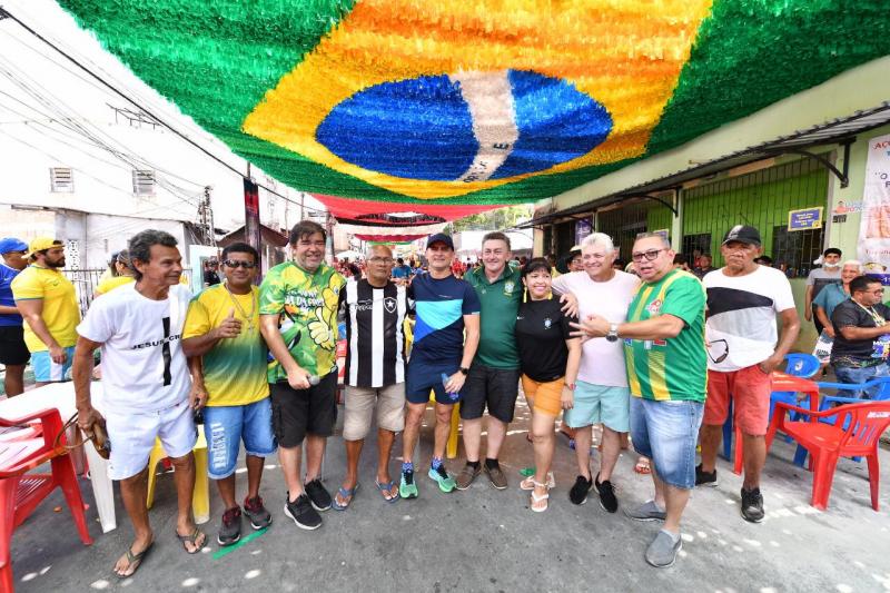 Com apoio da Prefeitura de Manaus, ruas decoradas terão a maior Copa de todos os tempos