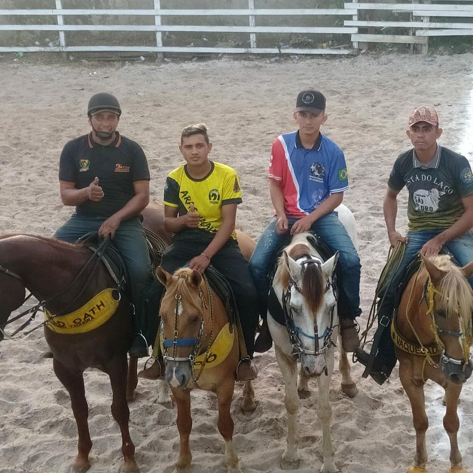 Vaqueiro de 16 anos é campeão da Prova do Laço da 36ª Expopin