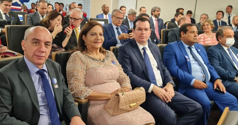 Presidente do TCE-AM prestigia posse de ministro Bruno Dantas na presidência do TCU
