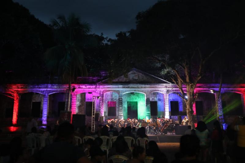 ‘Natal nos Municípios’ finaliza temporada nas ruínas da Vila de Paricatuba