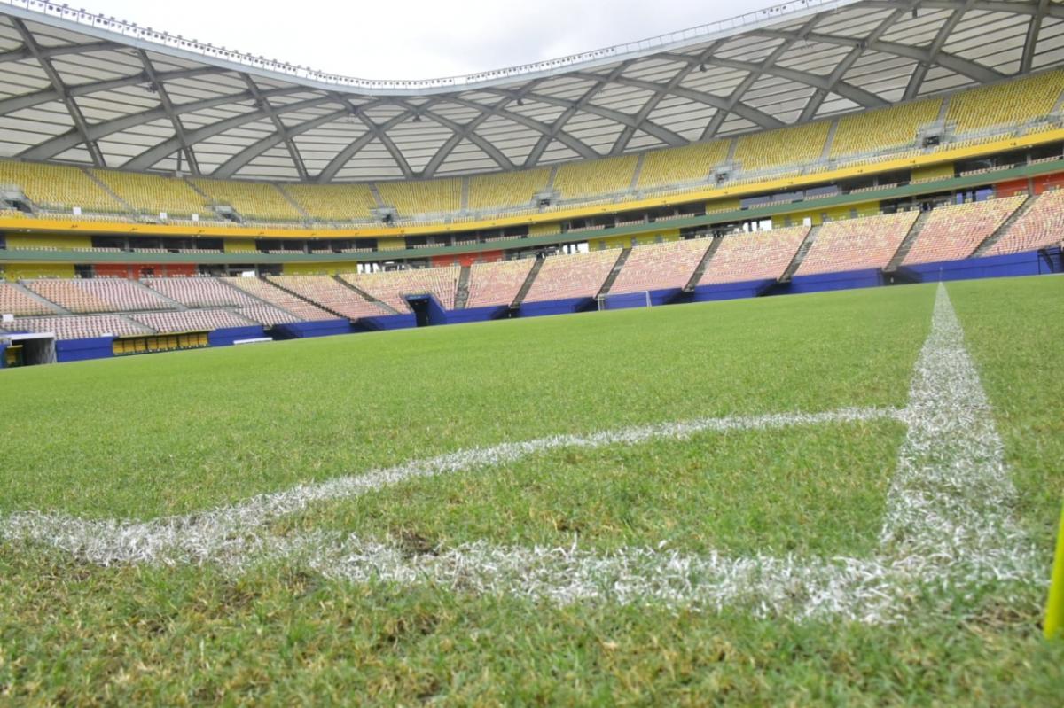 Faar inicia processo de revitalização do gramado dos estádios para 2023