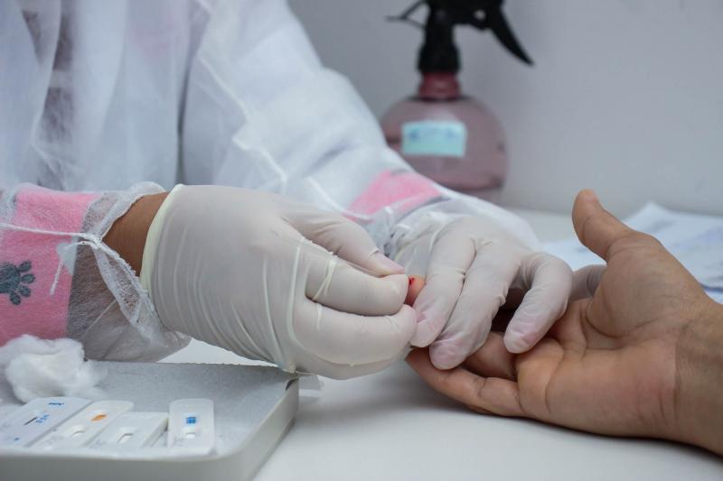 Policlínica Codajás comemora marca de 7 mil testes rápidos de HIV/Aids e ISTs em um ano