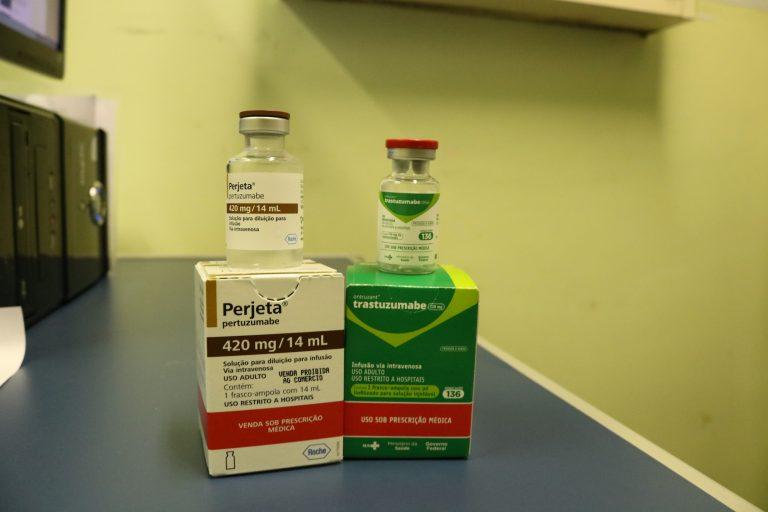 Comissão de Farmácia Terapêutica da FCecon atua na incorporação de medicamentos ao tratamento contra câncer