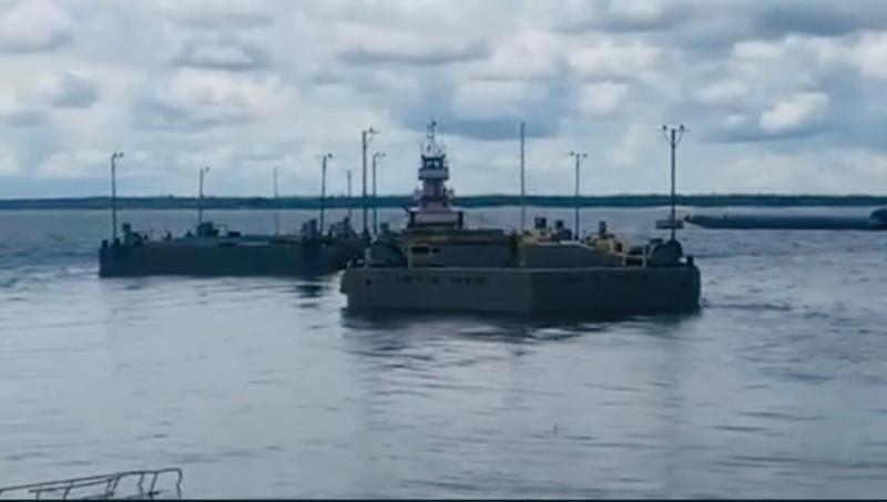Balsas do Porto de Parintins saem de Manaus e chegam neste sábado, 31, na Ilha
