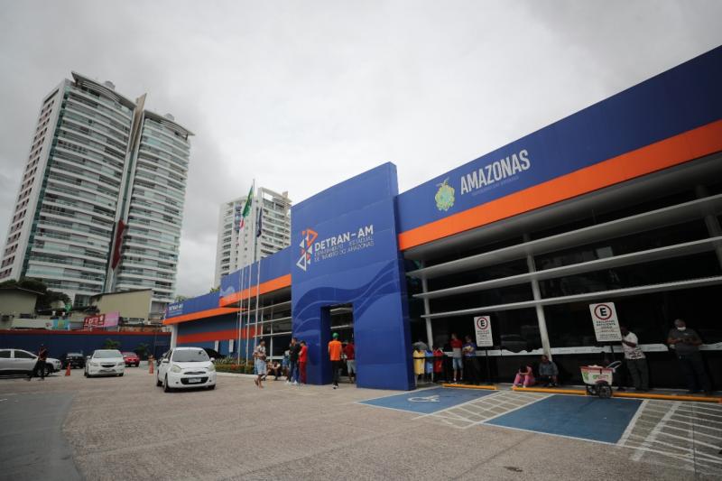 Inscrições para cursos de monitor de transporte escolar e mecânica básica começam na segunda-feira (23/01)