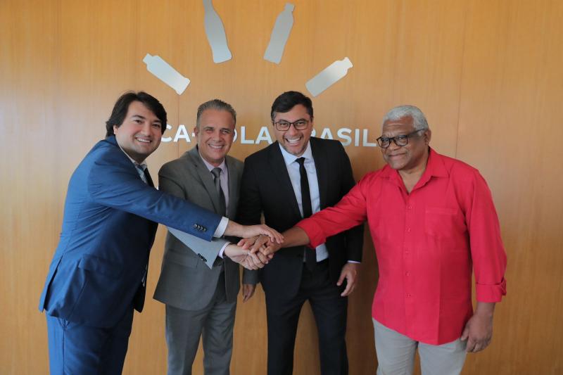 Wilson Lima e Coca-Cola Brasil confirmam patrocínios para o Festival de Parintins 2023 Wilson Lima e Coca-Cola Brasil confirmam patrocínios para o Festival de Parintins 2023