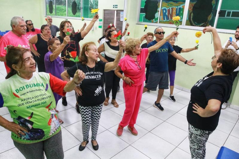 FUnATI inicia oficinas de extensão para público a partir de 50 anos de idade FUnATI inicia oficinas de extensão para público a partir de 50 anos de idade