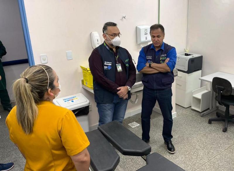 SES-AM entrega sala da agência Transfusional do HPS Platão Araújo totalmente revitalizada SES-AM entrega sala da agência Transfusional do HPS Platão Araújo totalmente revitalizada