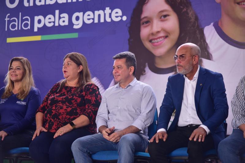 Vice-governador Tadeu de Souza realiza abertura do ano letivo no interior do estado Vice-governador Tadeu de Souza realiza abertura do ano letivo no interior do estado