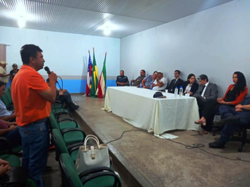 Vereador Telo Pinto pede solução para roubo de gado em Parintins Vereador Telo Pinto pede solução para roubo de gado em Parintins