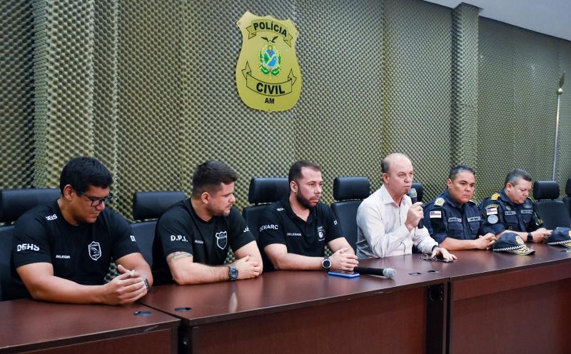 PC-AM e PMAM deflagram Operação KM8 e prendem quatro indivíduos por envolvimento em diversos crimes PC-AM e PMAM deflagram Operação KM8 e prendem quatro indivíduos por envolvimento em diversos crimes