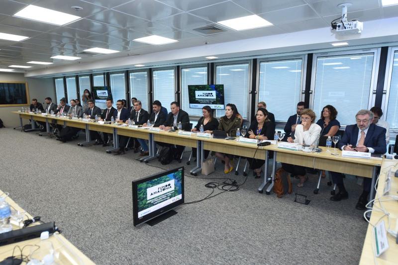 Amazonas participa da reunião de retomada do Comitê Orientador do Fundo Amazônia, no Rio de Janeiro