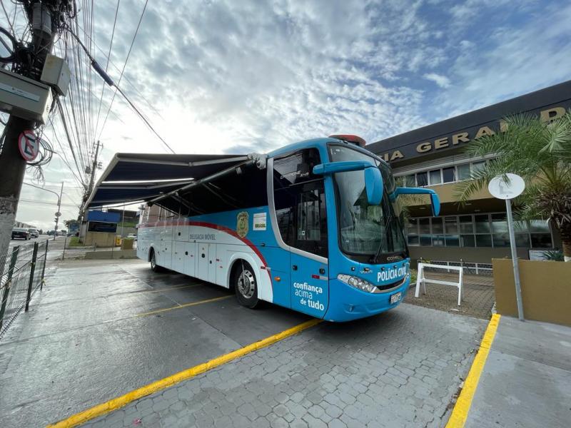 PC-AM instala Delegacia Móvel para compor atuação policial durante Operação Carnaval na Floresta