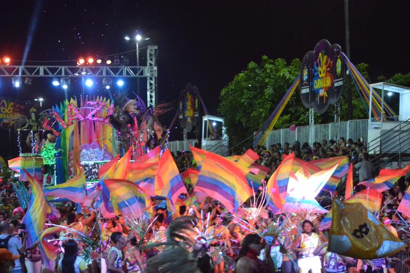 Carnailha inicia hoje com desfiles dos blocos irreverentes; confira a programação