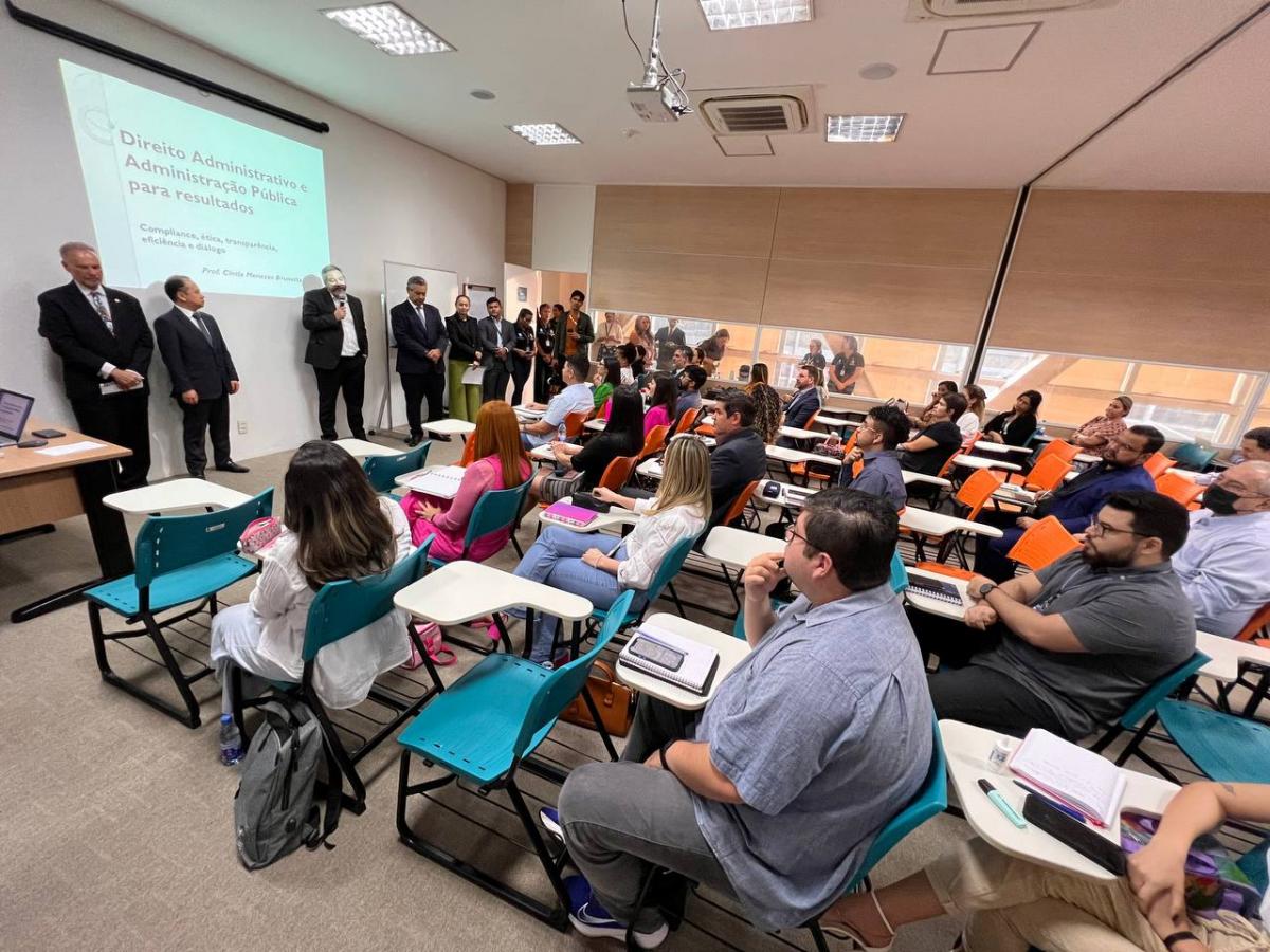 Escola de Contas do TCE-AM inicia curso de MBA nesta sexta-feira (3)