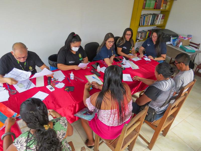 Governo do Amazonas emite documentos para mais de 700 indígenas aldeados na calha do Rio Negro