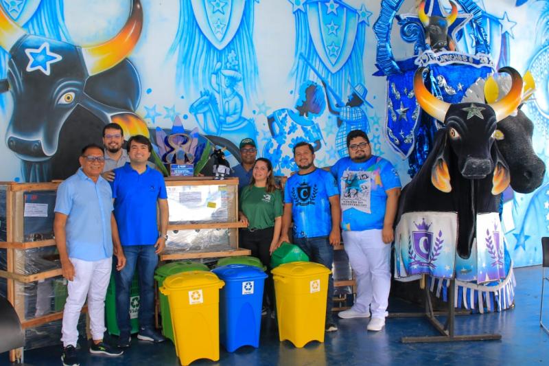 Vencedor do ‘Recicla, Galera’, boi Caprichoso usa prêmio para investir em reciclagem