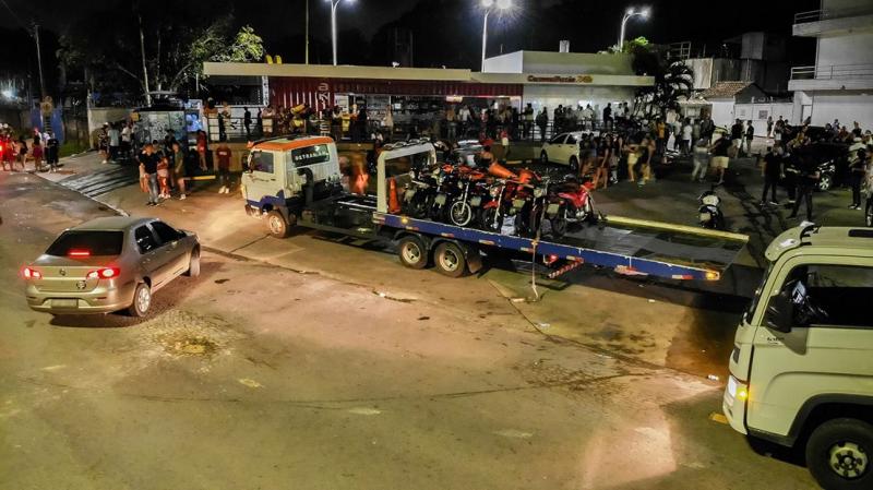 Detran-AM e Polícia Militar atuam no combate aos “rolezinhos” e removem 141 motocicletas em estado irregular