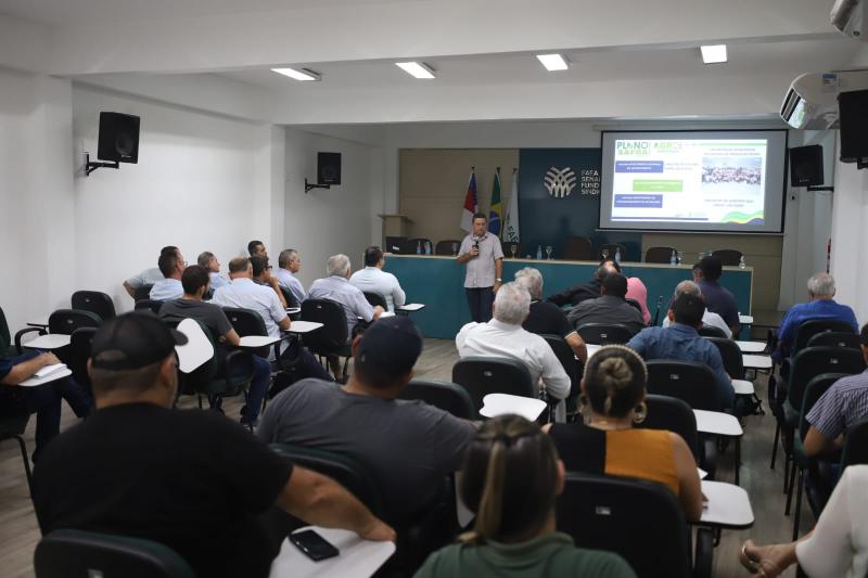 Governo do Estado discute plano de desenvolvimento sustentável na Federação da Agricultura e Pecuária do Amazonas