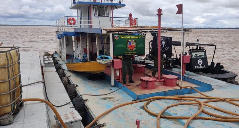 PMAM apreende ‘Pontão’ irregular em Parintins durante operação Hórus/Fronteira Mais 