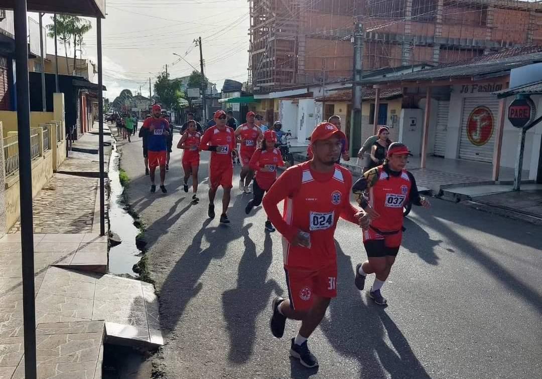 Polícia Militar realiza 2ª edição da Corrida Tiradentes cidade de Parintins