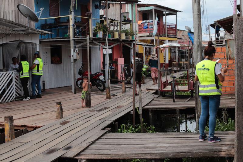 UGPE faz atualização cadastral e mobiliza população de Parintins para formação do Grupo de Apoio Local do Prosai