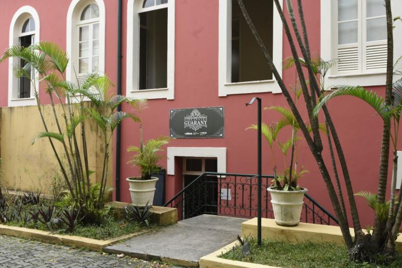 Cineteatro Guarany exibe mostra sobre artistas amazonenses, no sábado (29/04)