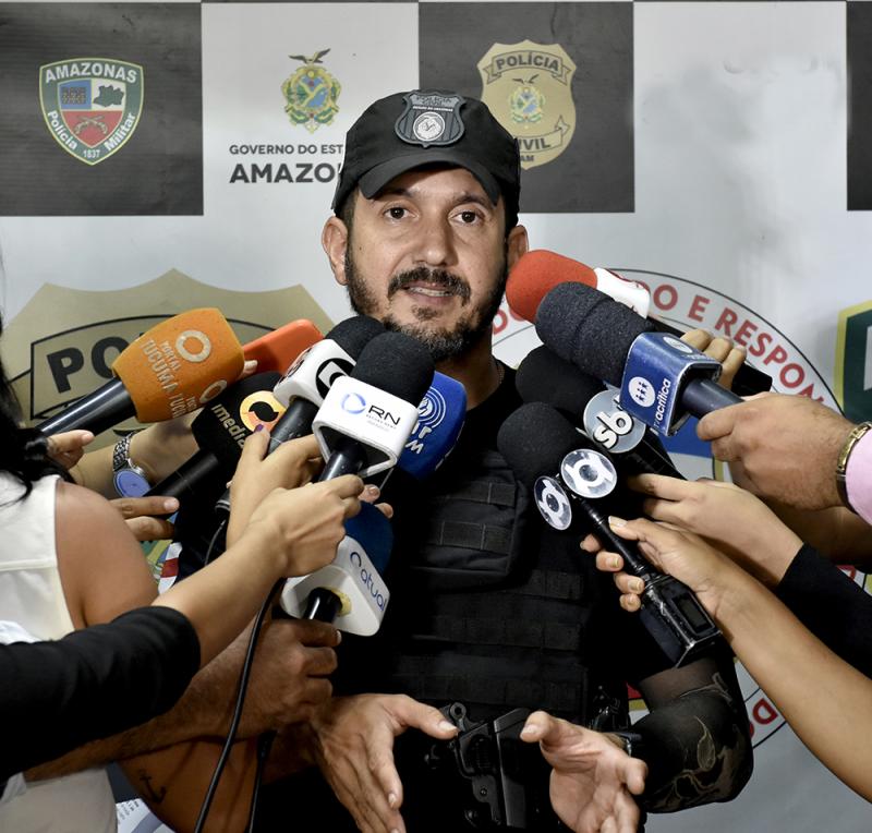 PC-AM prende motorista de aplicativo por roubo praticado em residências de passageiros