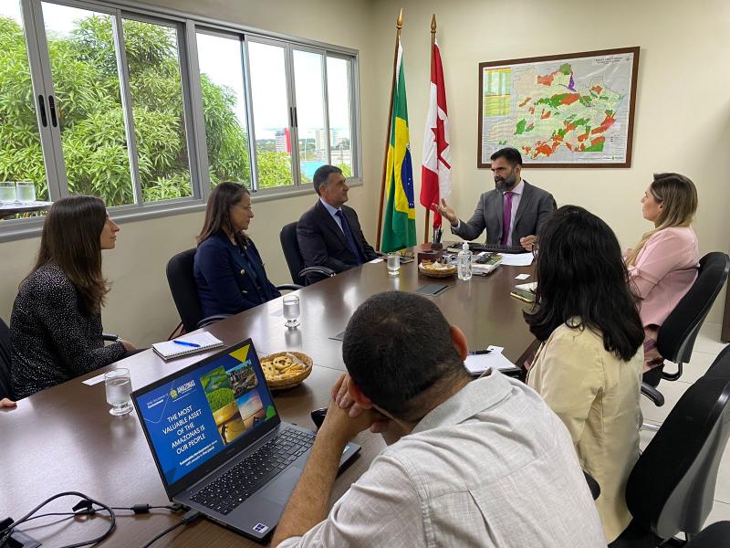 Sema Amazonas busca parcerias ambientais com a Embaixada do Canadá 