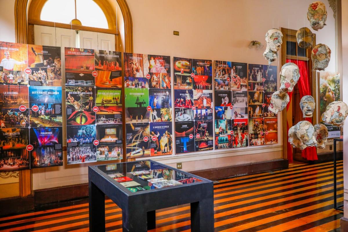 Exposição marca 25 edições do Festival Amazonas de Ópera