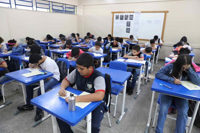 Alunos da rede estadual realizam 1ª fase da Olimpíada Brasileira de Matemática nesta terça-feira