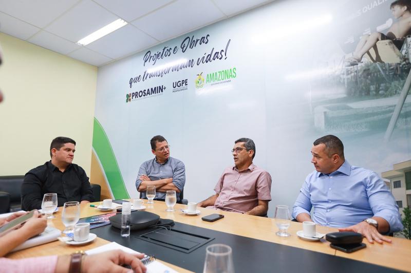 Sedurb e Prefeitura de Manicoré acertam convênio de R$ 6,8 milhões, para recuperação do sistema viário