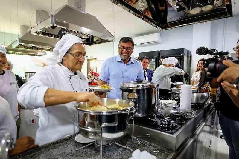 Wilson Lima inaugura primeira Escola de Educação Profissional e Tecnológica de Gastronomia do Amazonas