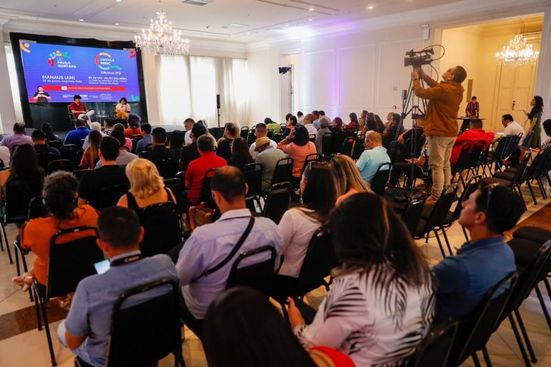 Caravana do Ministério da Cultura promove oficinas de capacitação para implementação da Lei Paulo Gustavo