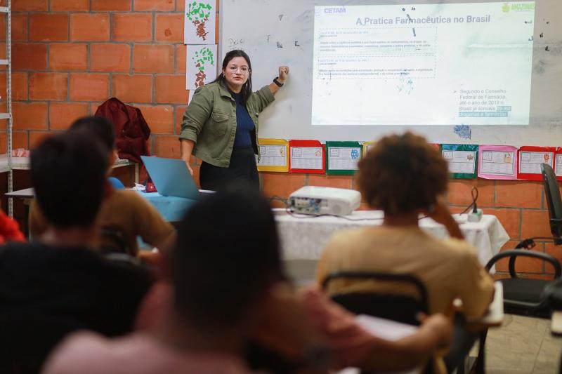 Cursos no Prosamin+ qualificam mão-de-obra e inserem novos profissionais ao mercado
