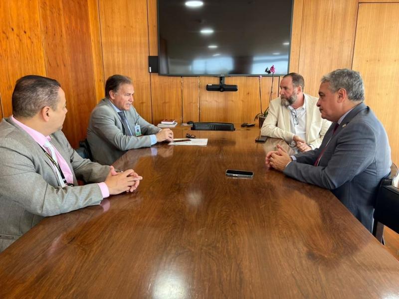 Em Brasília, Secretaria busca recursos para a melhoria da Saúde do Amazonas 