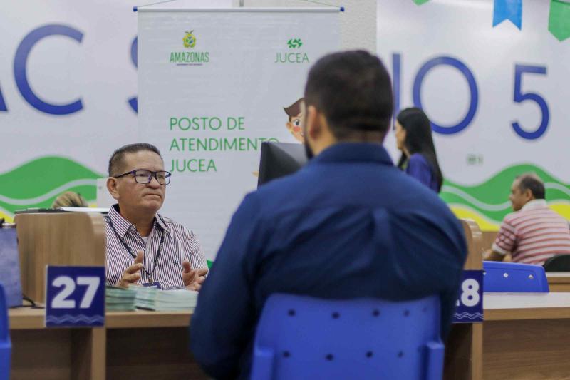 Governo do Amazonas abre postos de atendimento  da Jucea e Procon-AM no PAC Studio 5