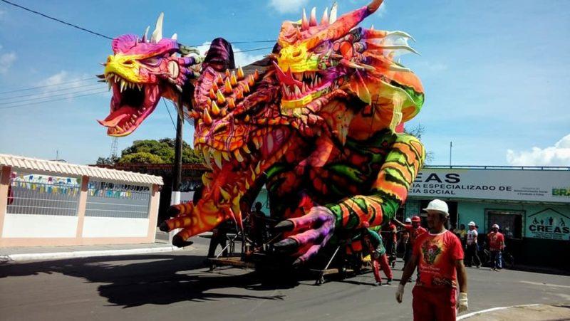 Kaçauerés: Garantido prepara translado de alegorias para a concentração do Bumbódromo
