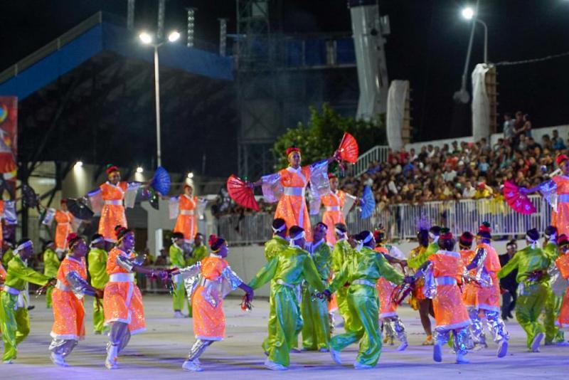 Segunda noite de apresentações no Anfiteatro Sila Marçal é marcada por cores vibrantes das Quadrilhas e Danças