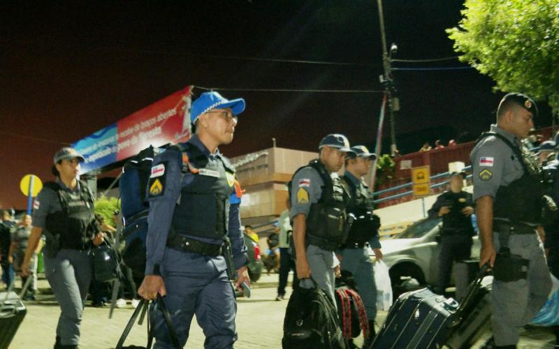Polícia Militar desembarca em Parintins para reforçar a segurança durante do festival