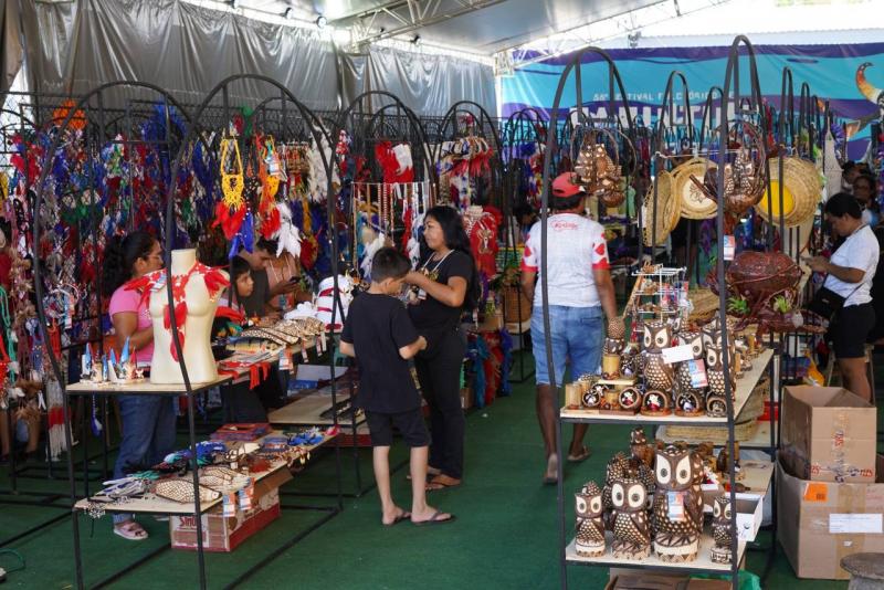 Governo do Amazonas abre 18ª edição da Mostra de Artesanato e Economia Solidária em Parintins