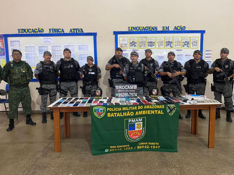 Policiais militares apreendem 84 celulares furtados no Festival de Parintins
