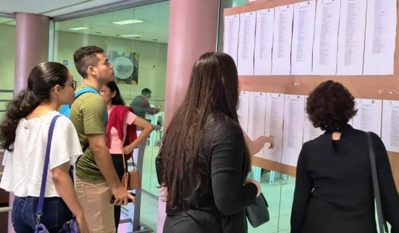 PGE-AM divulga resultado definitivo do VIII Exame de Seleção para o Programa de Residência Jurídica   