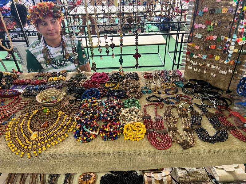Parintins 2023: Mostra de Artesanato e Economia Solidária e Feira de Artesanato Indígena geram receita de mais de R$ 1 milhão para artesãos
