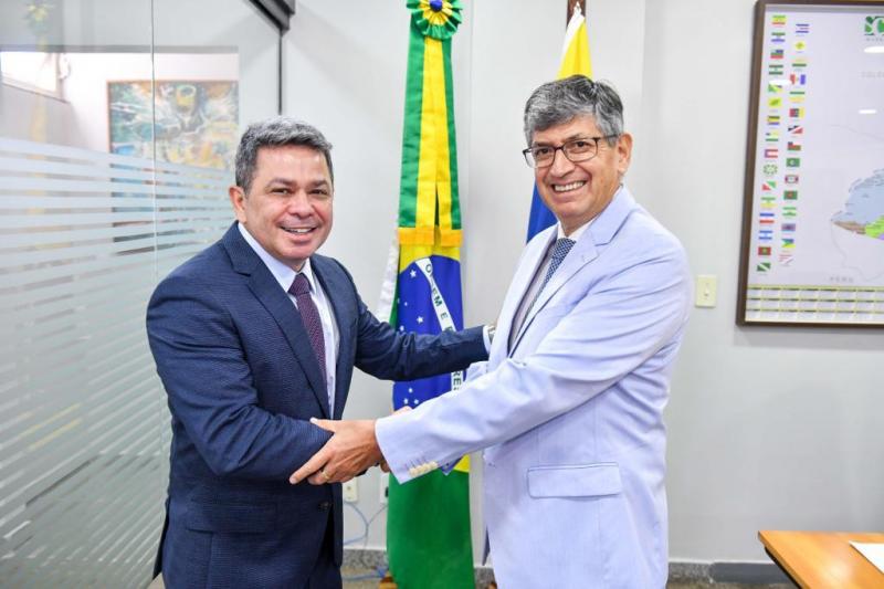Amazonas e Equador discutem novas parcerias e retomada do projeto logístico Manta-Manaus