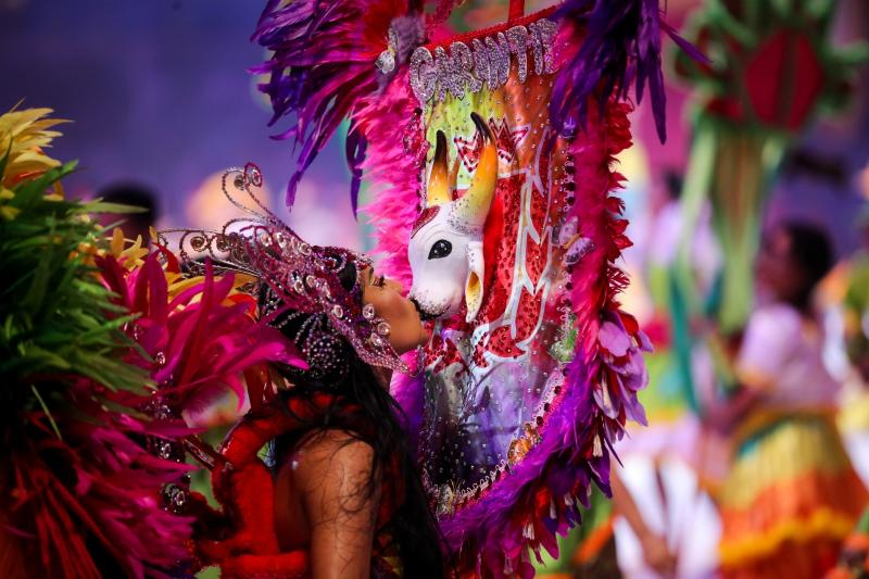 Bumbás cantam diversidade e exaltam direitos humanos nas três noites do festival