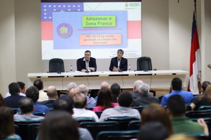 Governo do Amazonas reúne setor produtivo e instituições para tratar de avanços na reforma tributária