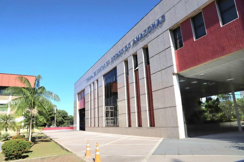 TCE-AM emite alerta a seis prefeituras do AM por excesso de gastos com pessoal