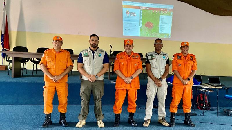 Corpo de Bombeiros recebe agentes do Ministério da Defesa e alinha melhorias para plataforma “Painel do Fogo”